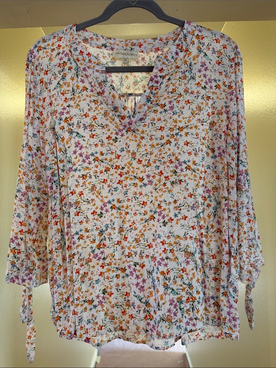 Cynthia Rowley Tops - Cynthia Rowley White Multicolor Floral V-Neck Tie-Sleeve Top